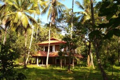 main-house-large-view